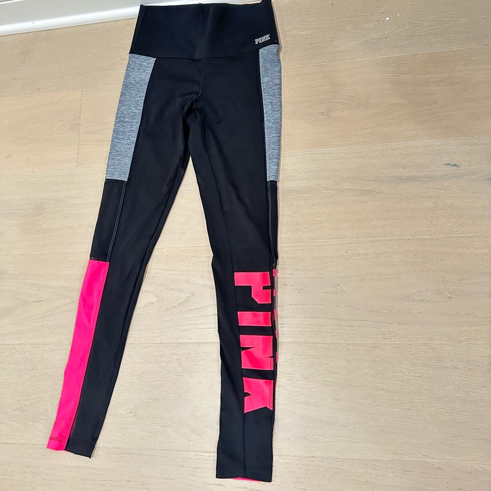 Victoria Secret (Pink) yoga pants